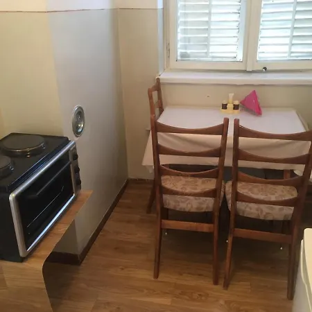 Apartman Centar *